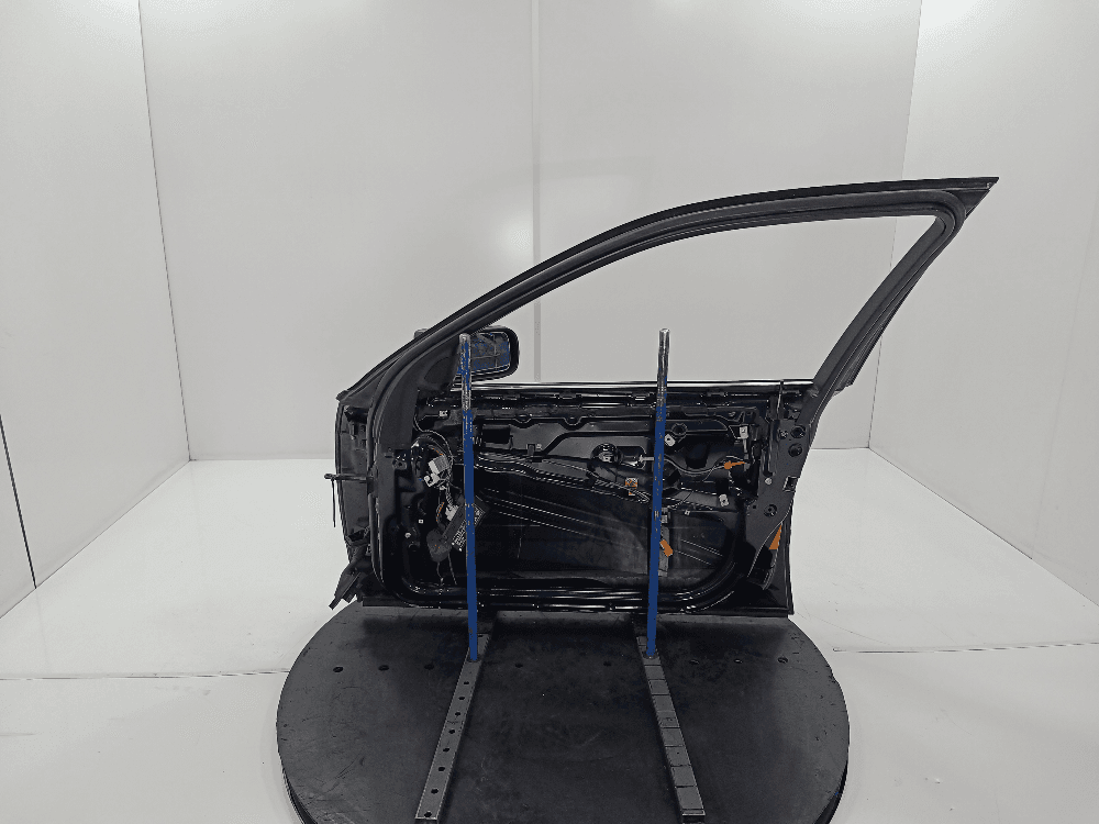 Дверь передняя правая к BMW 5 E39 Рестайлинг (00-04)
