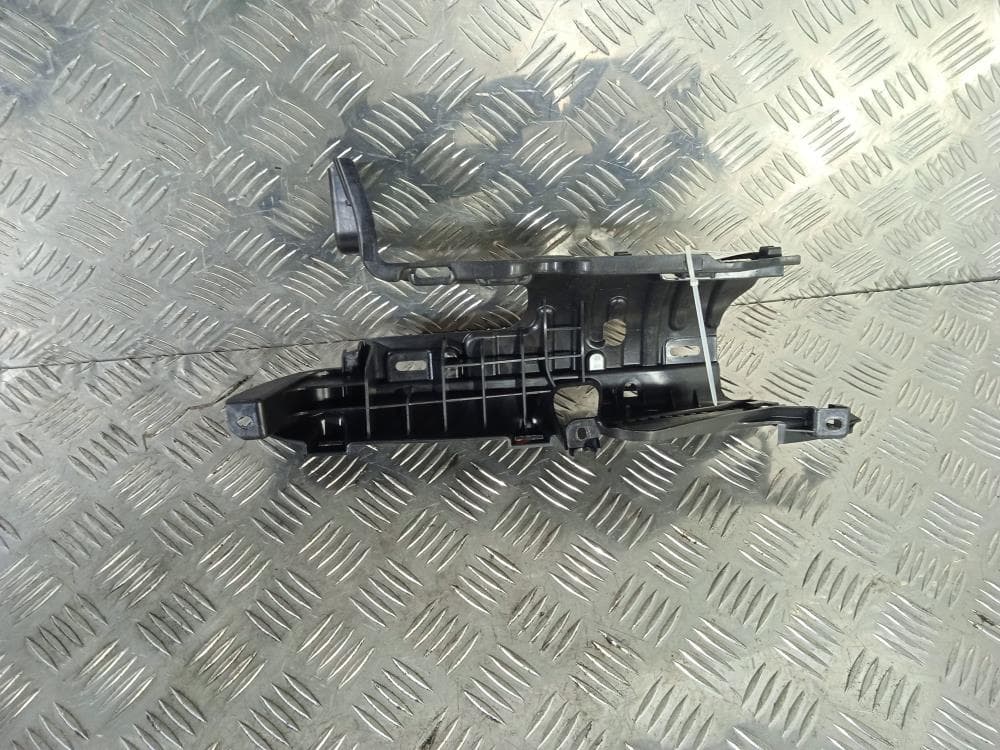 Кронштейн к Tesla Model X (15-21)