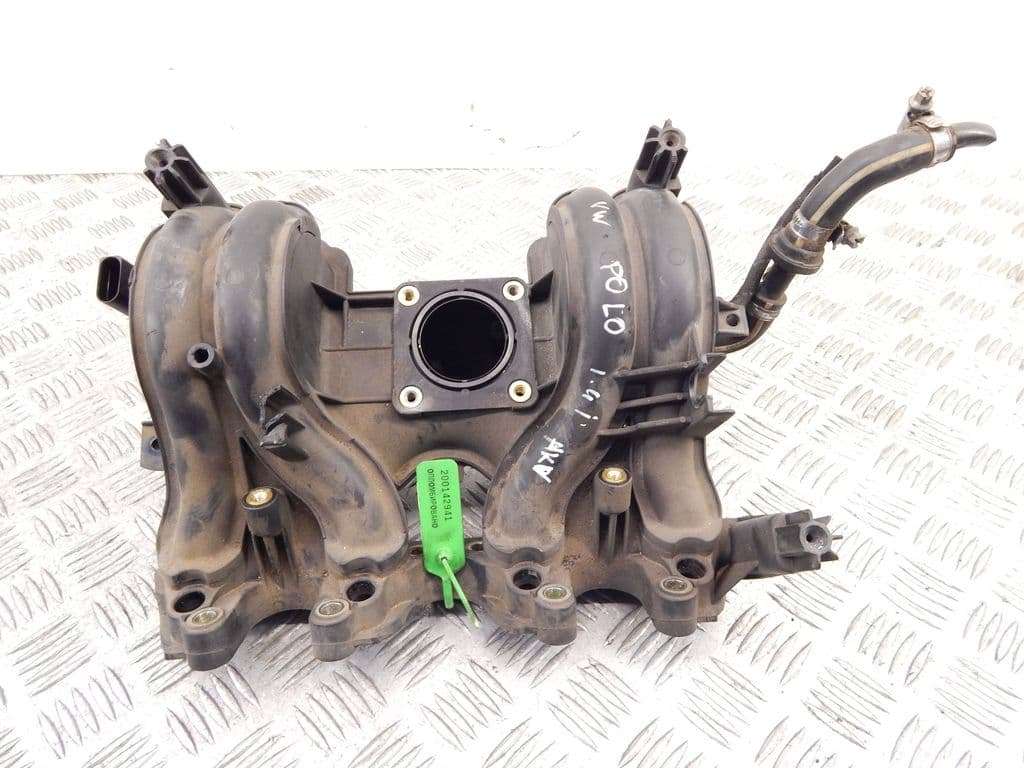 Коллектор впускной к Volkswagen Polo 3 (94-01)