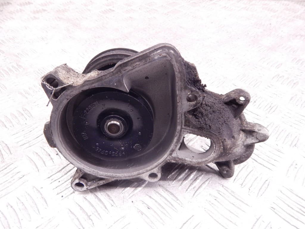 Помпа к BMW X5 E53 Рестайлинг (03-06)