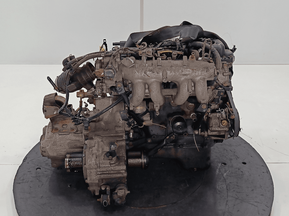 Двигатель к Nissan  Primera P12 (02-08)