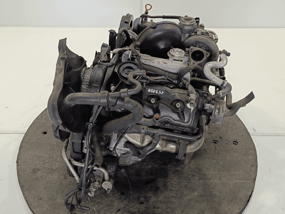 Двигатель к Audi A4 B6 (01-05)