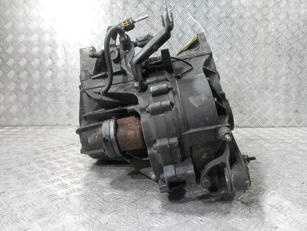 КПП механическая (МКПП) к Opel Corsa D (06-11)