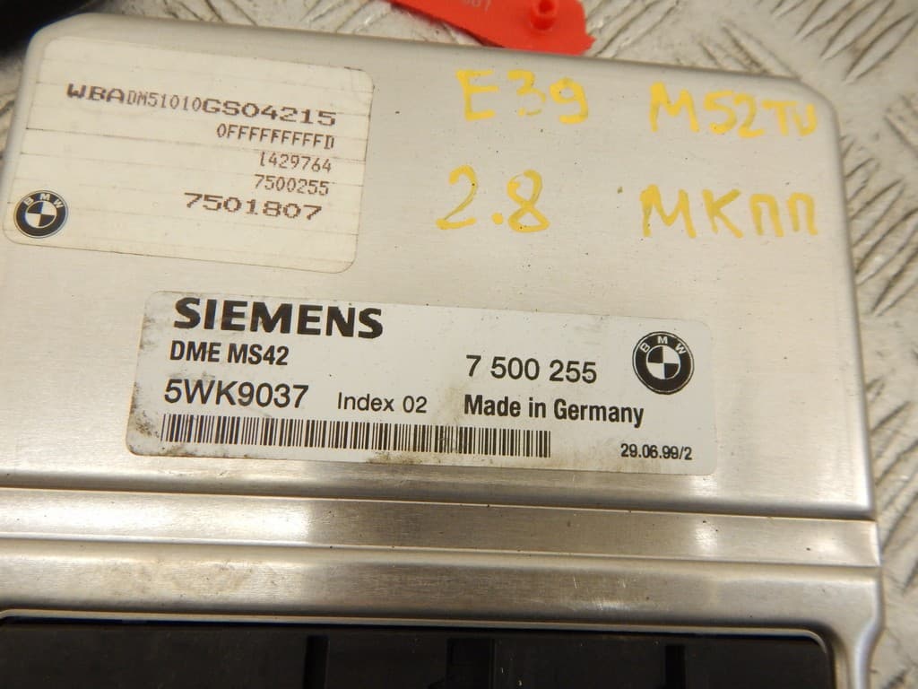 Блок управления двигателем к BMW 5 E39 (95-00)