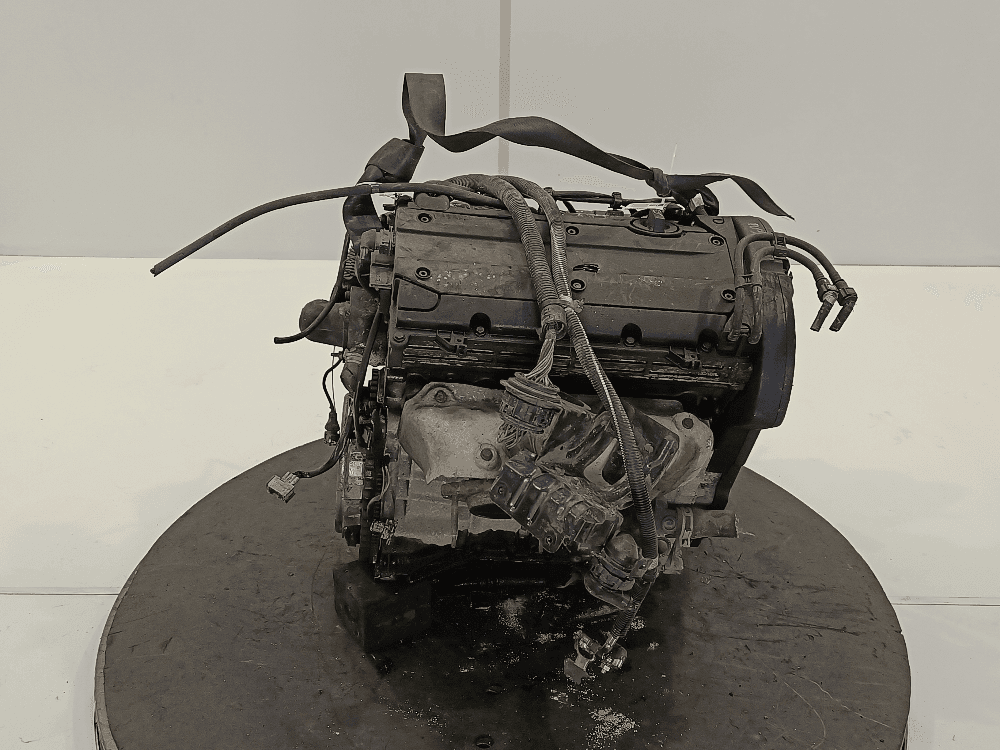 Двигатель к Peugeot 406 (95-99)