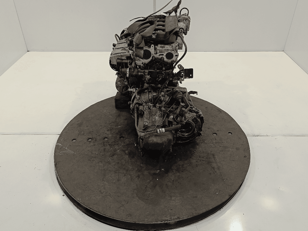Двигатель к Renault Laguna 2 (01-05)