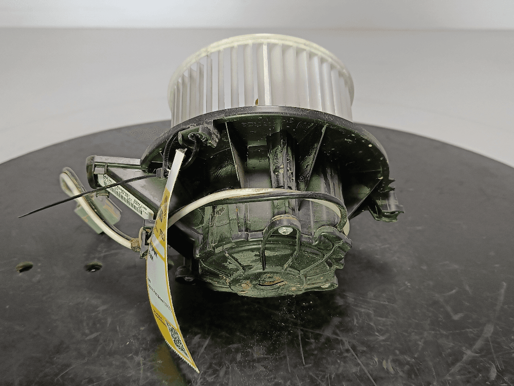 Моторчик печки к Opel Astra K Рестайлинг (19-21)