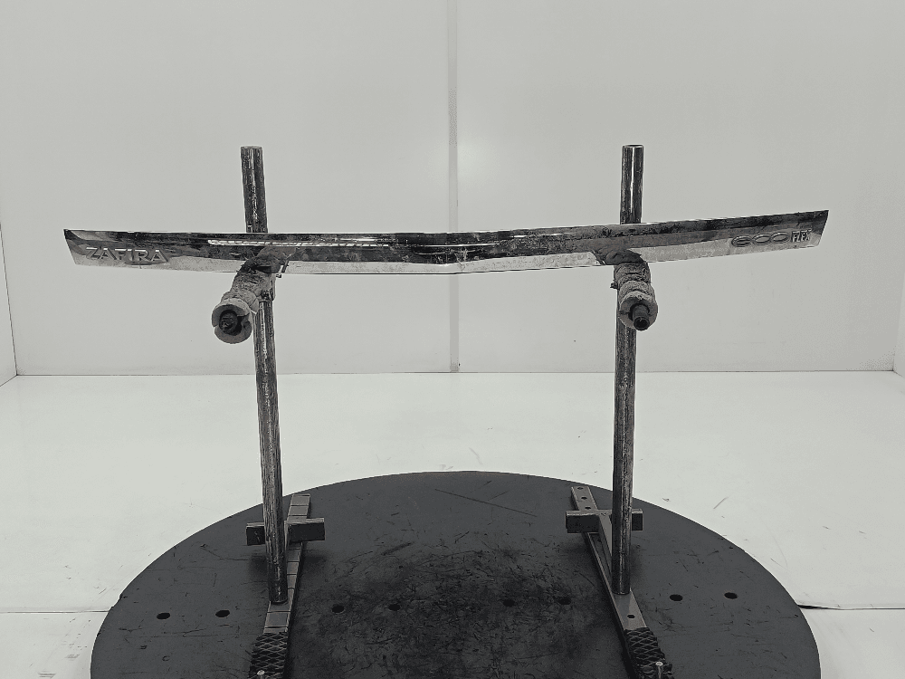 Накладка двери (крышки) багажника к Opel Zafira B (05-10)