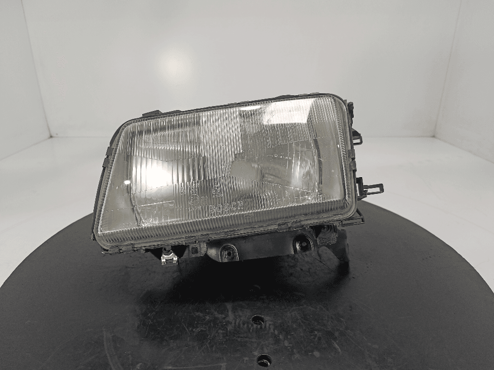 Фара левая к Audi 80 B4 (91-96)