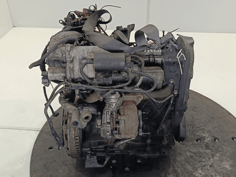 Двигатель к Renault Scenic 2 (03-06)