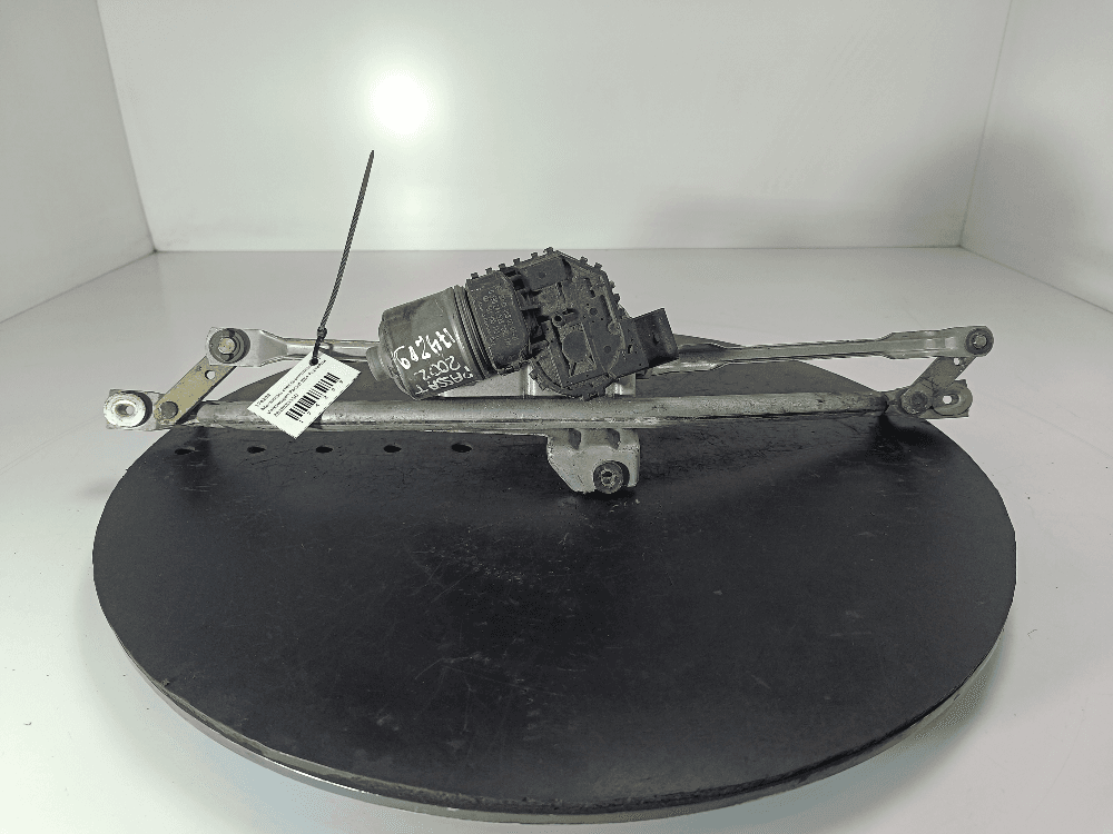 Механизм стеклоочистителя (трапеция дворников) к Volkswagen Passat B5+ Рестайлинг (00-05)