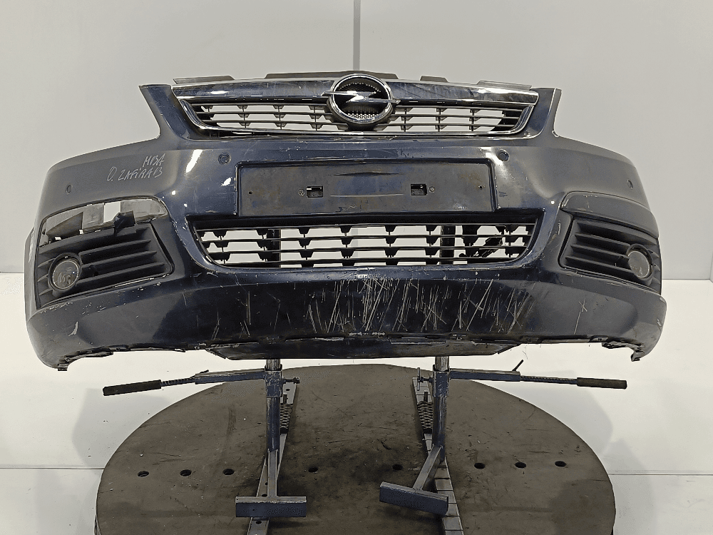 Бампер передний к Opel Zafira B (05-10)
