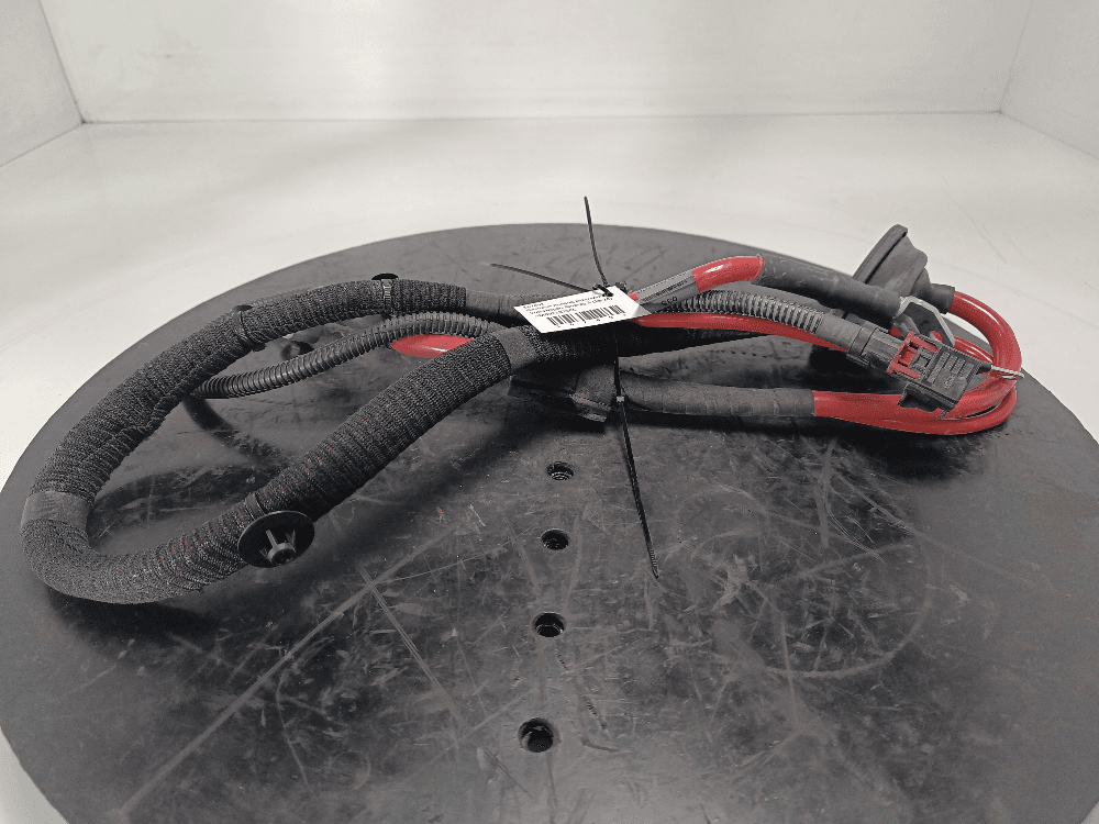 Силовой провод аккумулятора к Volkswagen Touareg 3 (18-24)