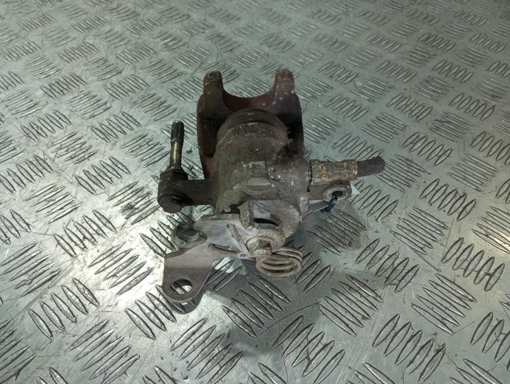 Суппорт задний левый к Alfa Romeo 156 (97-02)