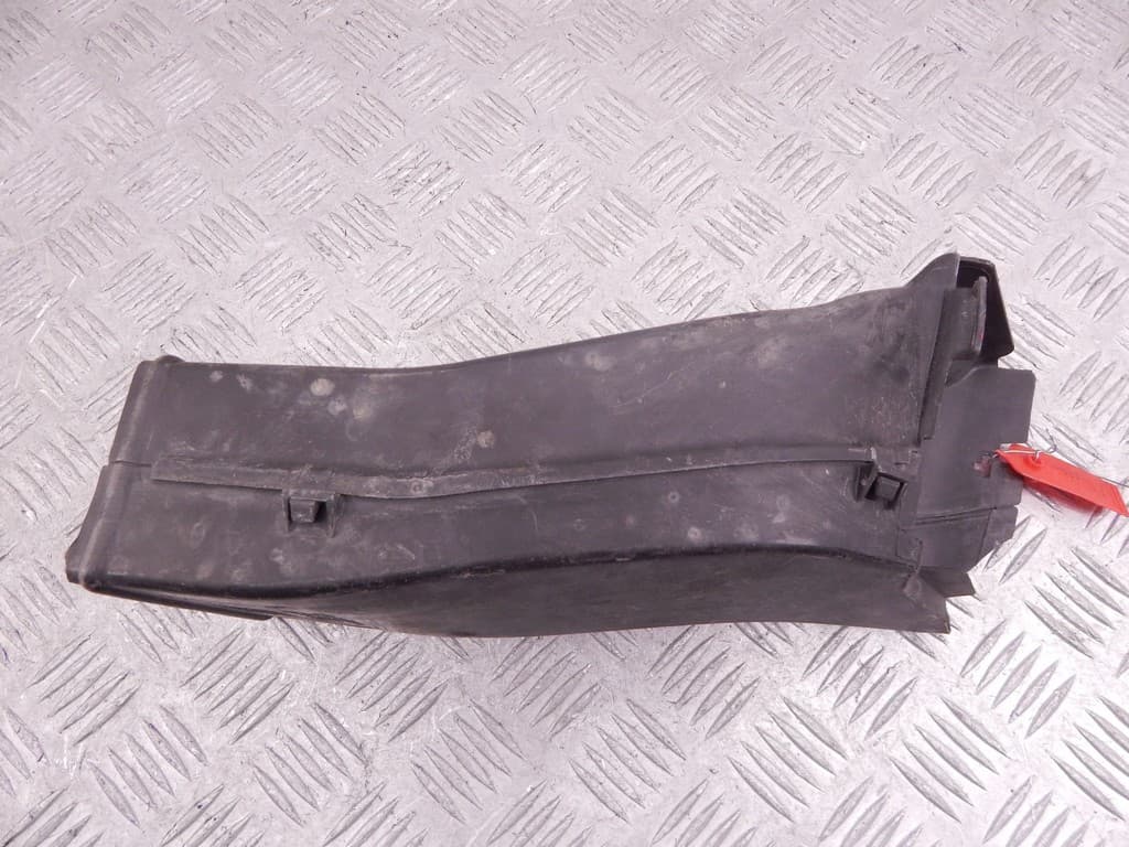Воздуховод тормозной левый к BMW 5 E39 Рестайлинг (00-04)