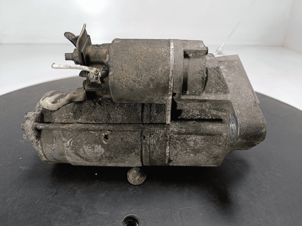 Стартер к Renault Laguna 2 (01-05)