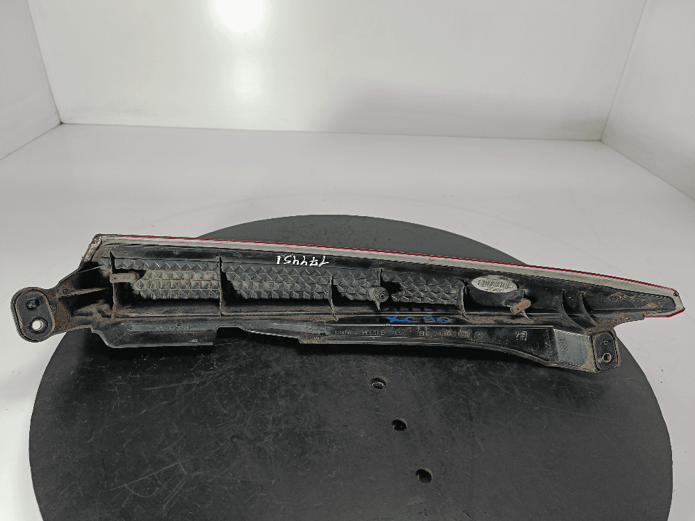 Катафот к Volvo XC90 1 Рестайлинг (06-14)