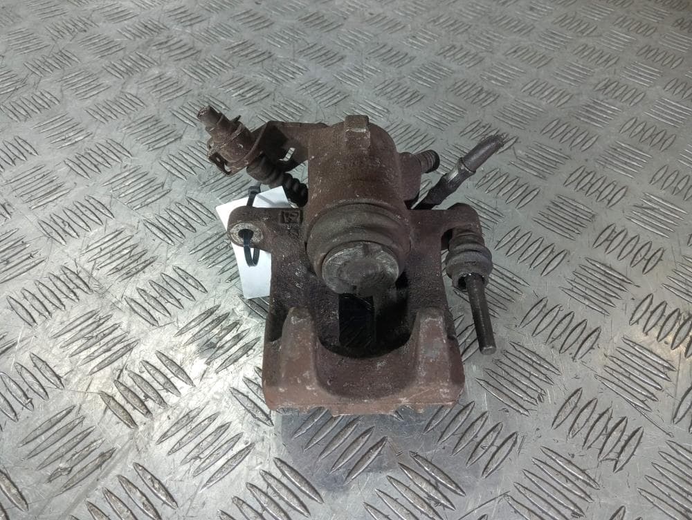 Суппорт задний левый к Volkswagen Golf 4 (97-06)