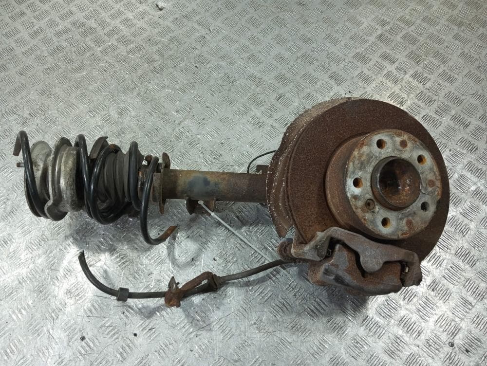 Стойка передняя левая к BMW 3 E90/E91/E92/E93 (05-10)