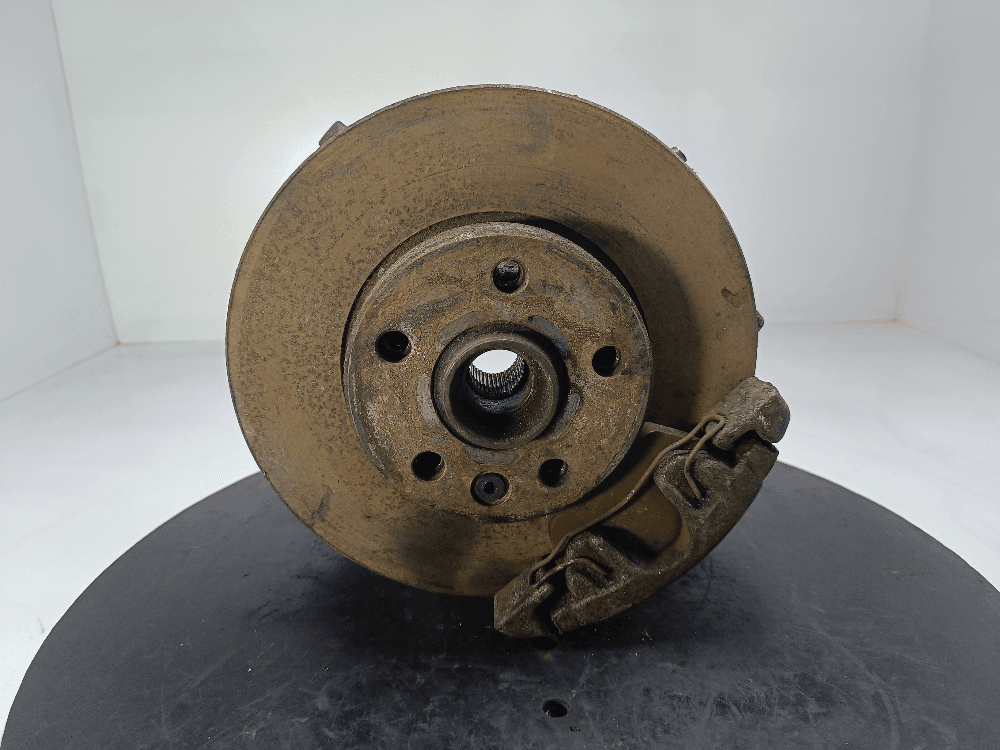Кулак поворотный левый к Volkswagen Sharan 1 (95-00)