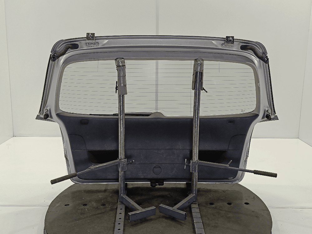 Крышка багажника (дверь 3-5) к Volkswagen Golf 5 (03-09)
