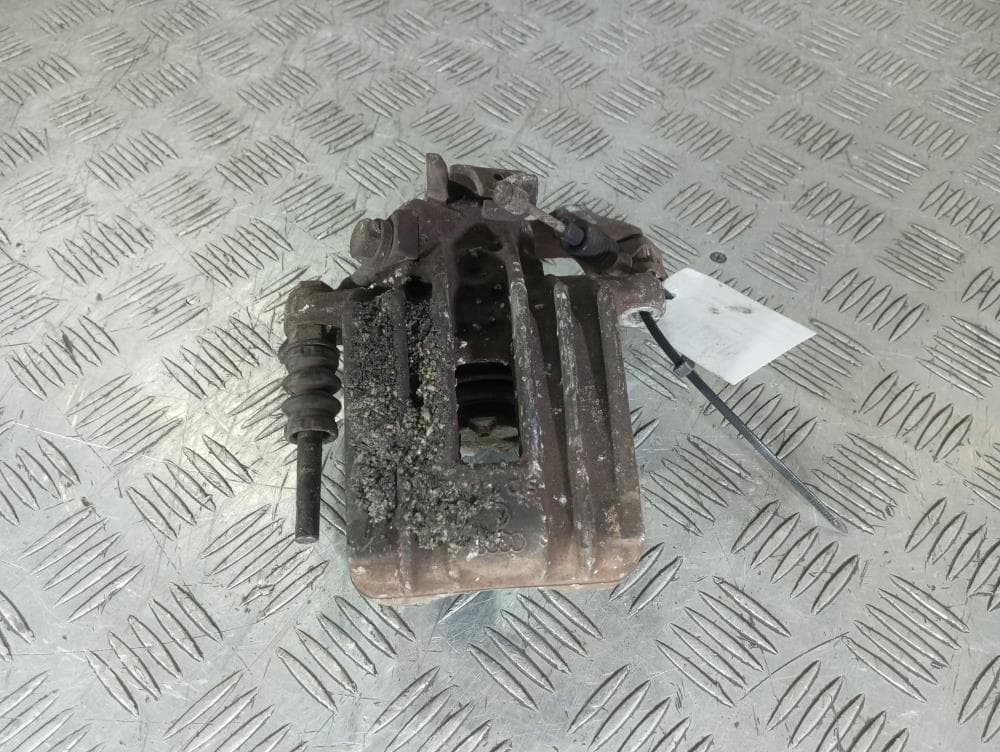 Суппорт задний левый к Volkswagen Golf 4 (97-06)