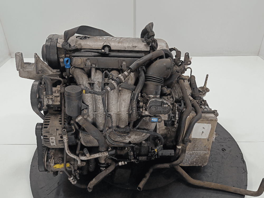 Двигатель к Peugeot 607 (00-04)