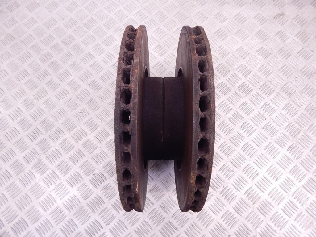 Диск тормозной передний к BMW X5 E70 (06-10)