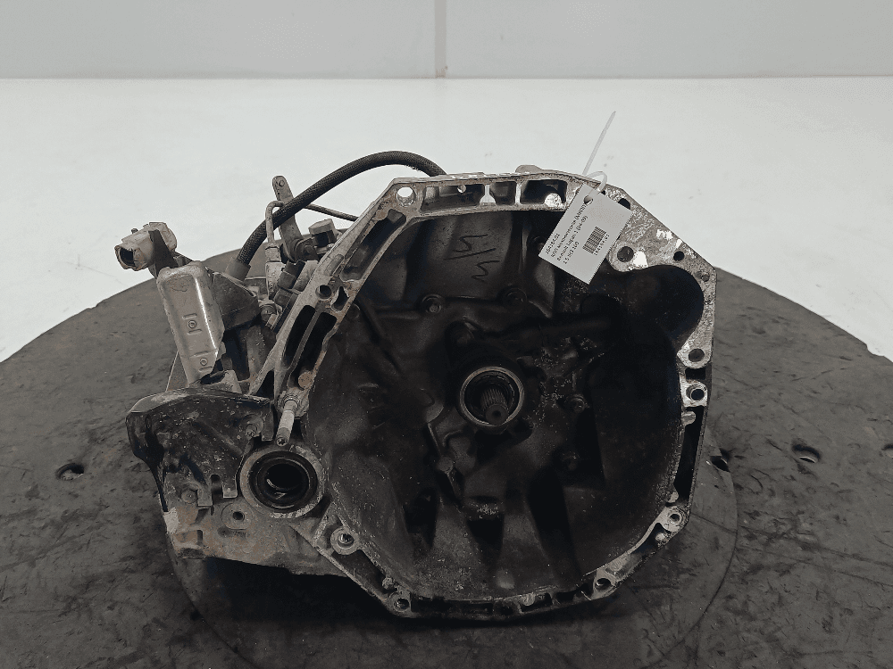 КПП механическая (МКПП) к Renault Logan 1 (04-09)