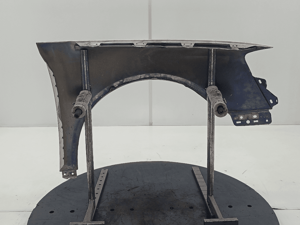 Крыло переднее левое к Volkswagen Passat B6 (05-10)