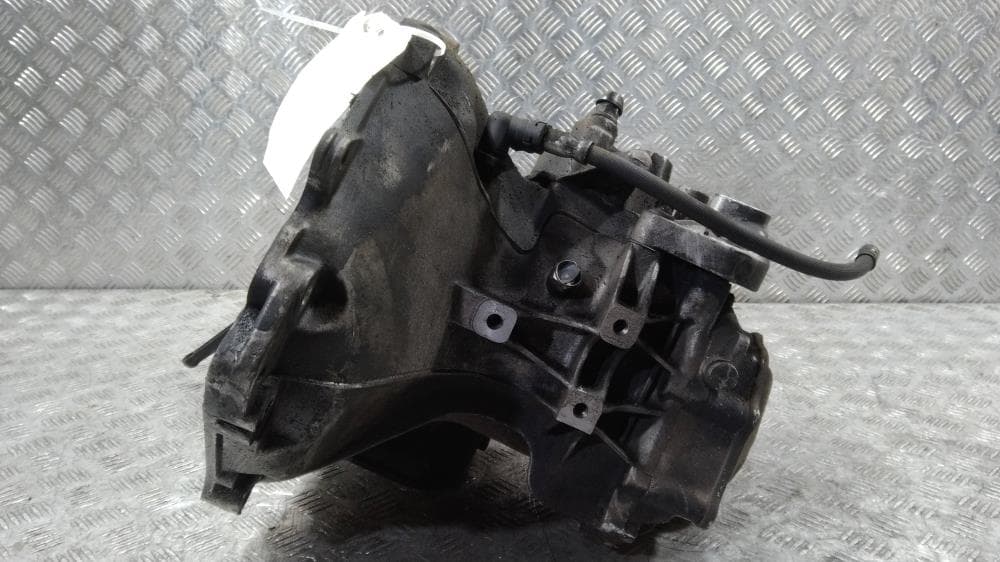 КПП механическая (МКПП) к Opel Corsa C (00-03)