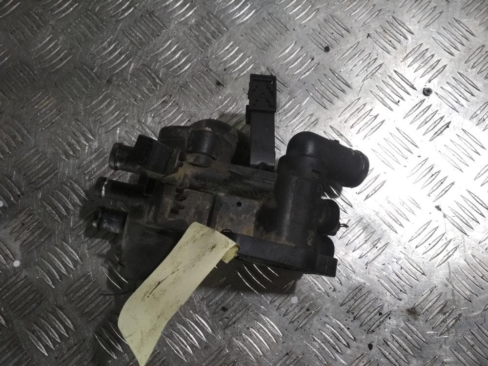 Корпус термостата к Volkswagen Polo 4 (01-05)