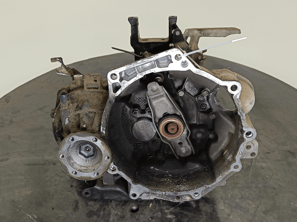 КПП механическая (МКПП) к Volkswagen Polo 4 (01-05)
