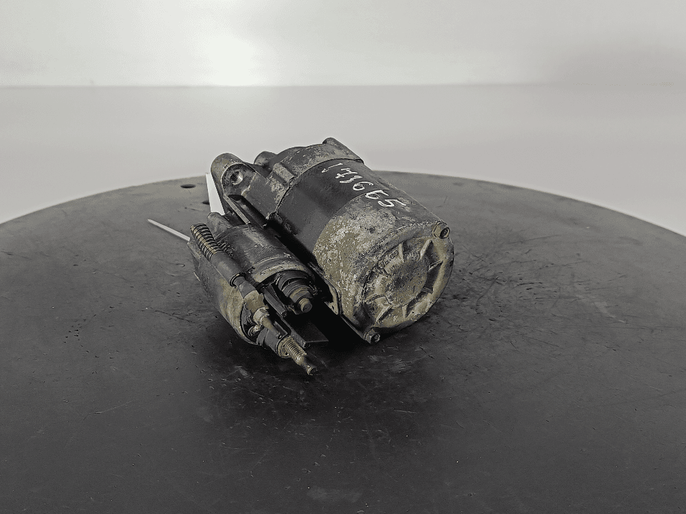 Стартер к Renault Scenic 2 (03-06)