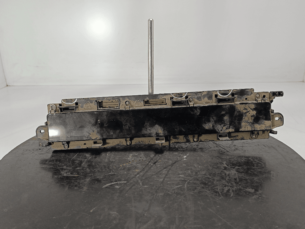 Щиток приборов (приборная панель) к Renault Scenic 2 (03-06)