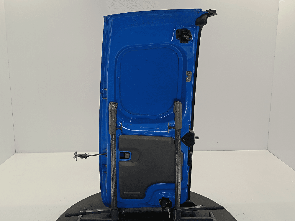 Дверь задняя распашная правая к Renault Kangoo 2 (07-13)