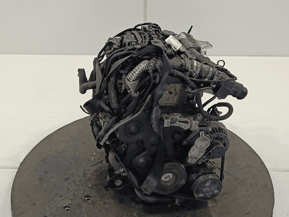 Двигатель к Peugeot 307 (01-05)