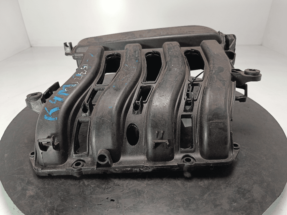 Коллектор впускной к Renault Scenic 2 (03-06)
