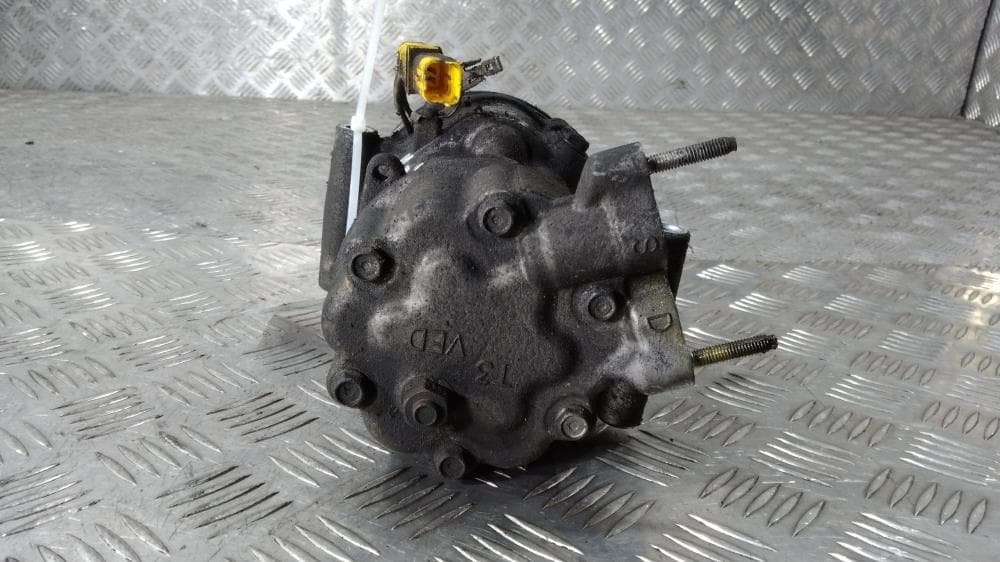 Компрессор кондиционера к Mini Cooper R56 (06-10)