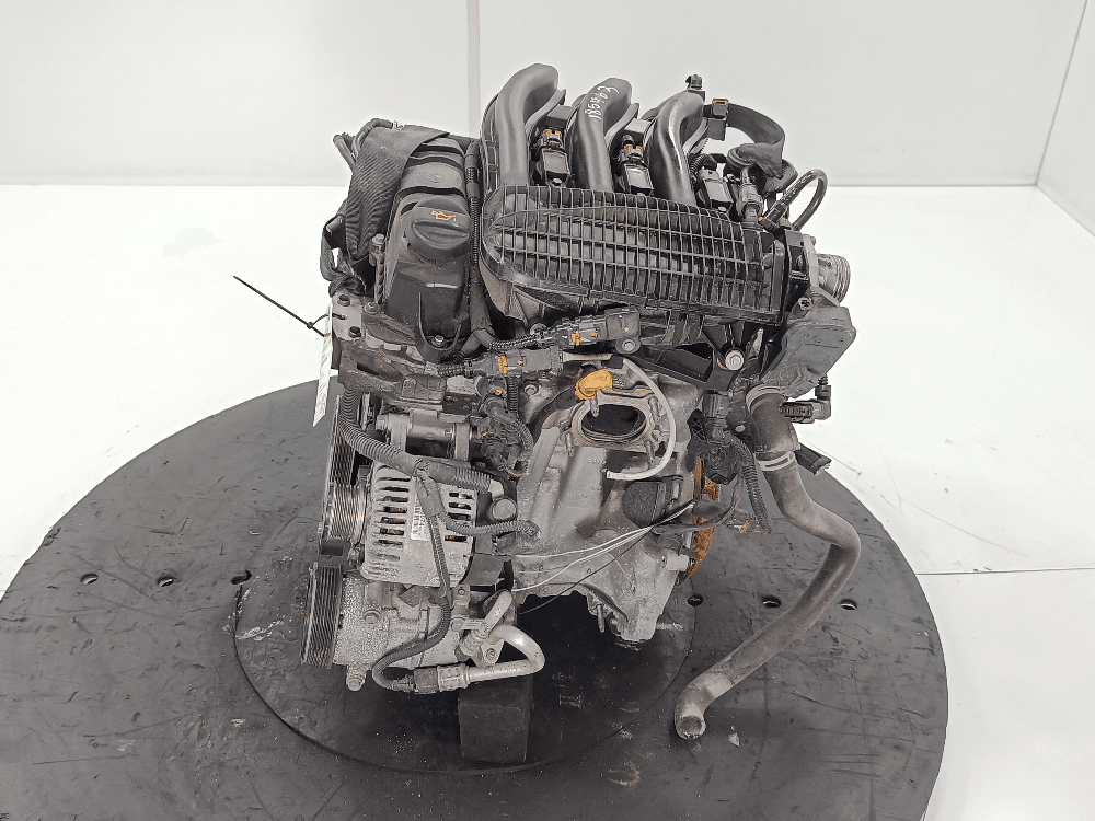 Двигатель к Peugeot 208 1 (12-15)