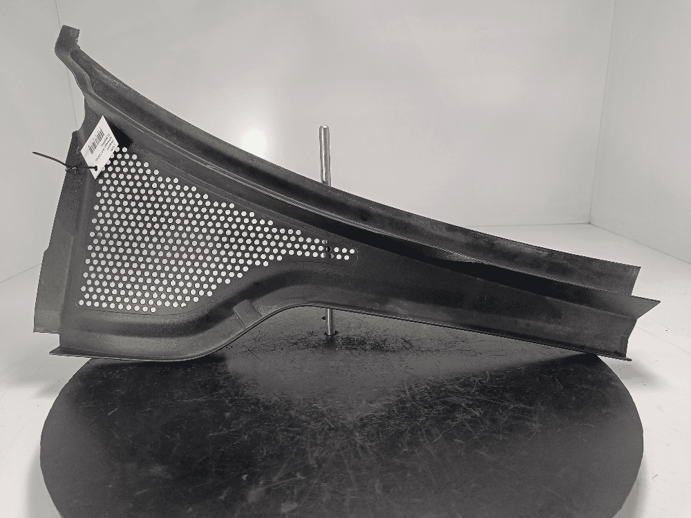 Дождевик к Volkswagen Golf 7 (12-17)