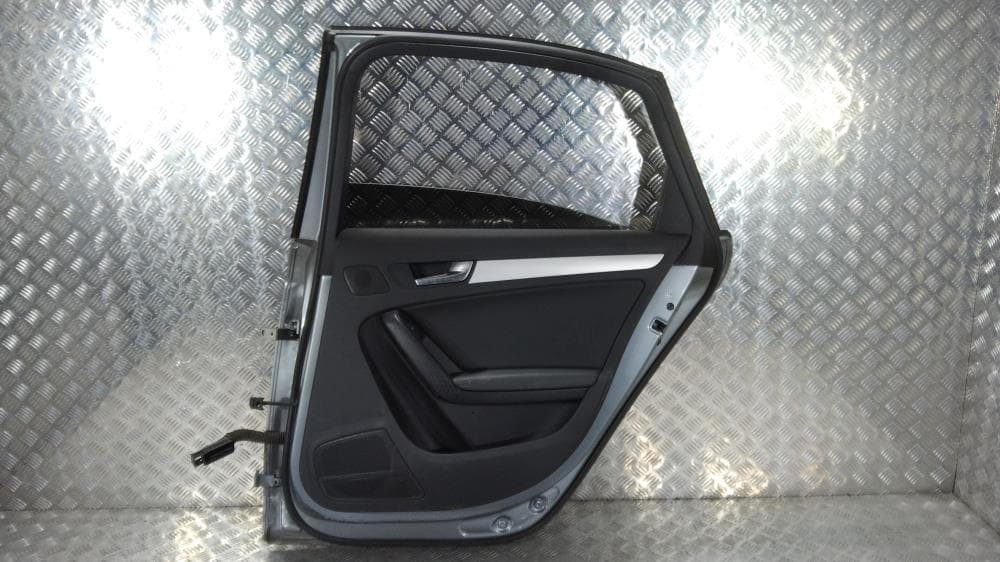 Дверь задняя правая к Audi A4 B8/8K (07-11)