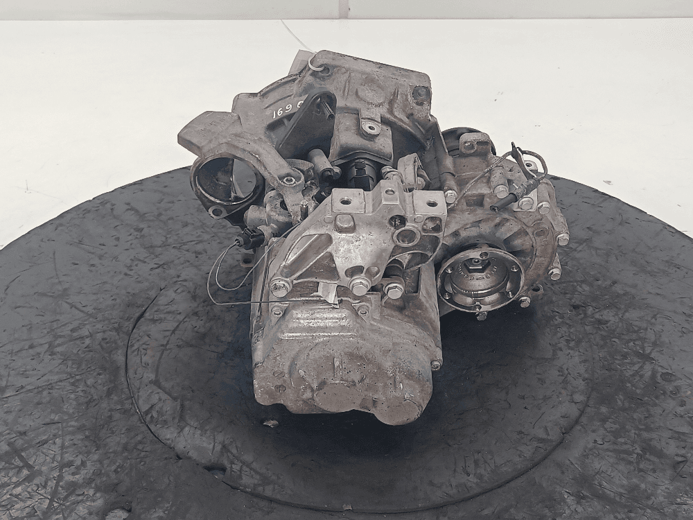 КПП механическая (МКПП) к Audi A3 8P/8PA Рестайлинг (04-08)