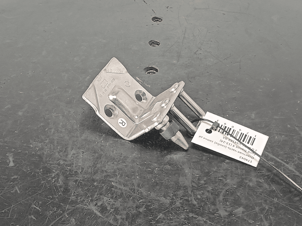 Ответная часть (скоба) замка двери к Ford Transit 4 (13-24)