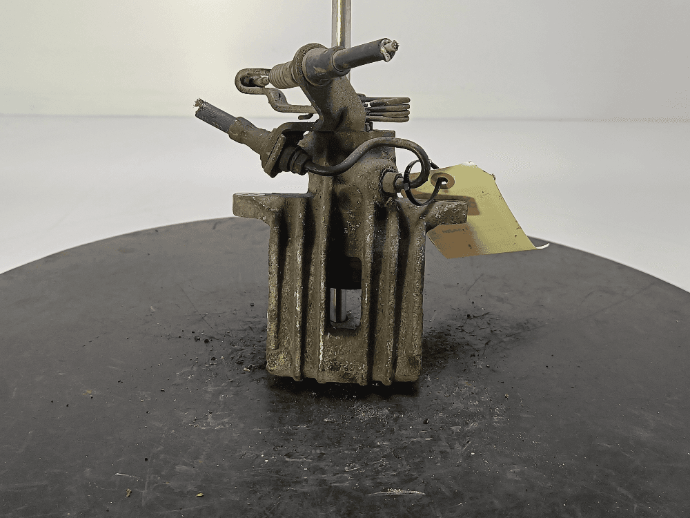 Суппорт задний правый к Volkswagen Golf 6 (08-15)