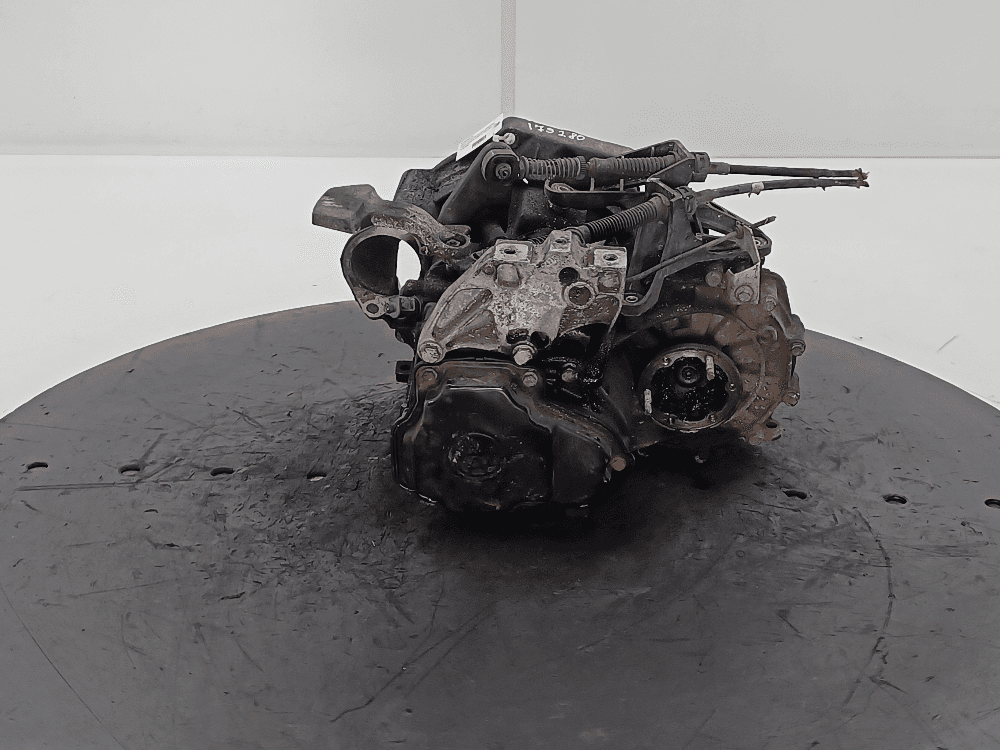 КПП механическая (МКПП) к Volkswagen Golf 5 (03-09)