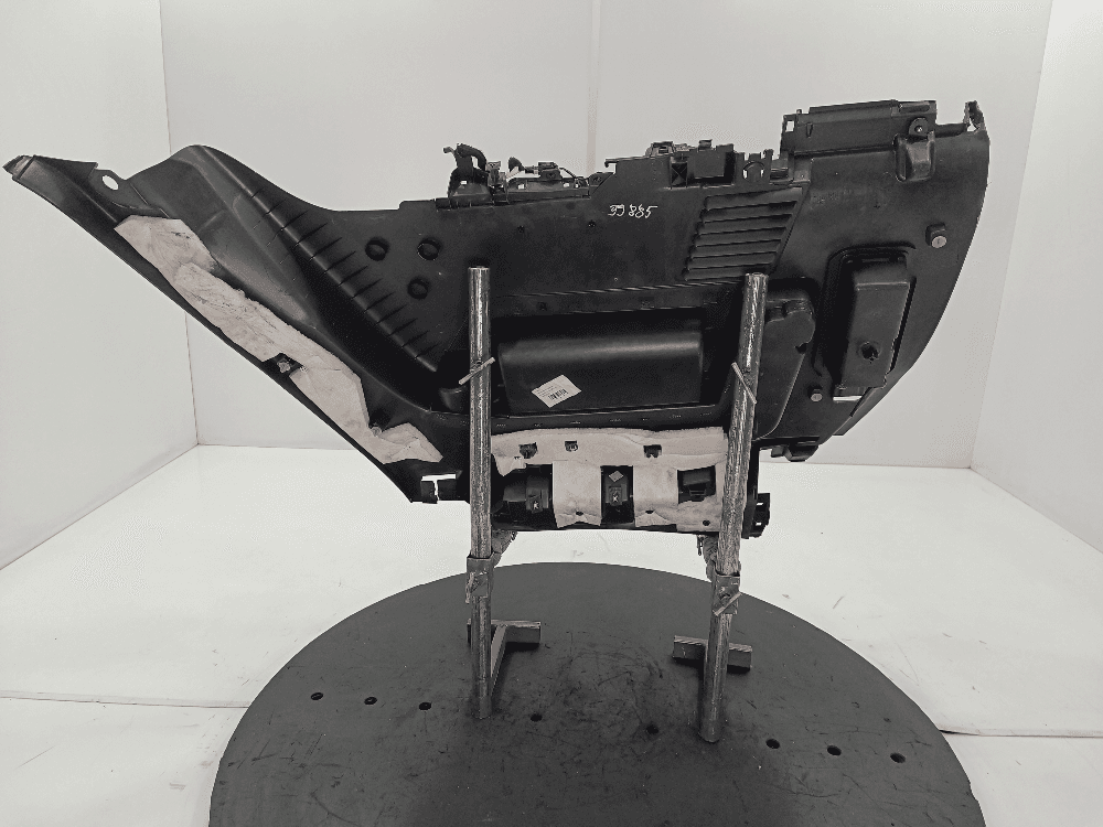 Обшивка багажника к Peugeot 5008 1 (09-13)