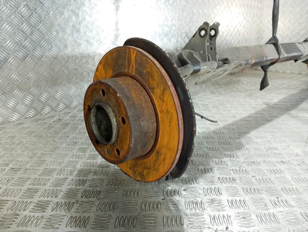 Балка подвески задняя к Renault Master 3 (10-14)