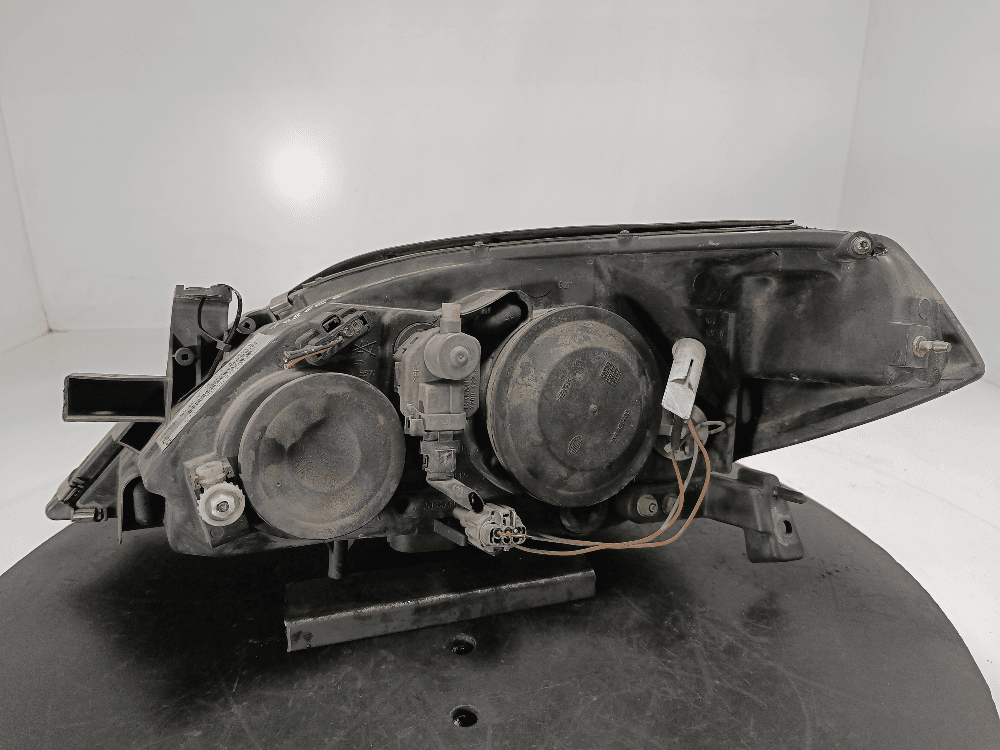 Фара правая к Nissan  Primera P12 (02-08)