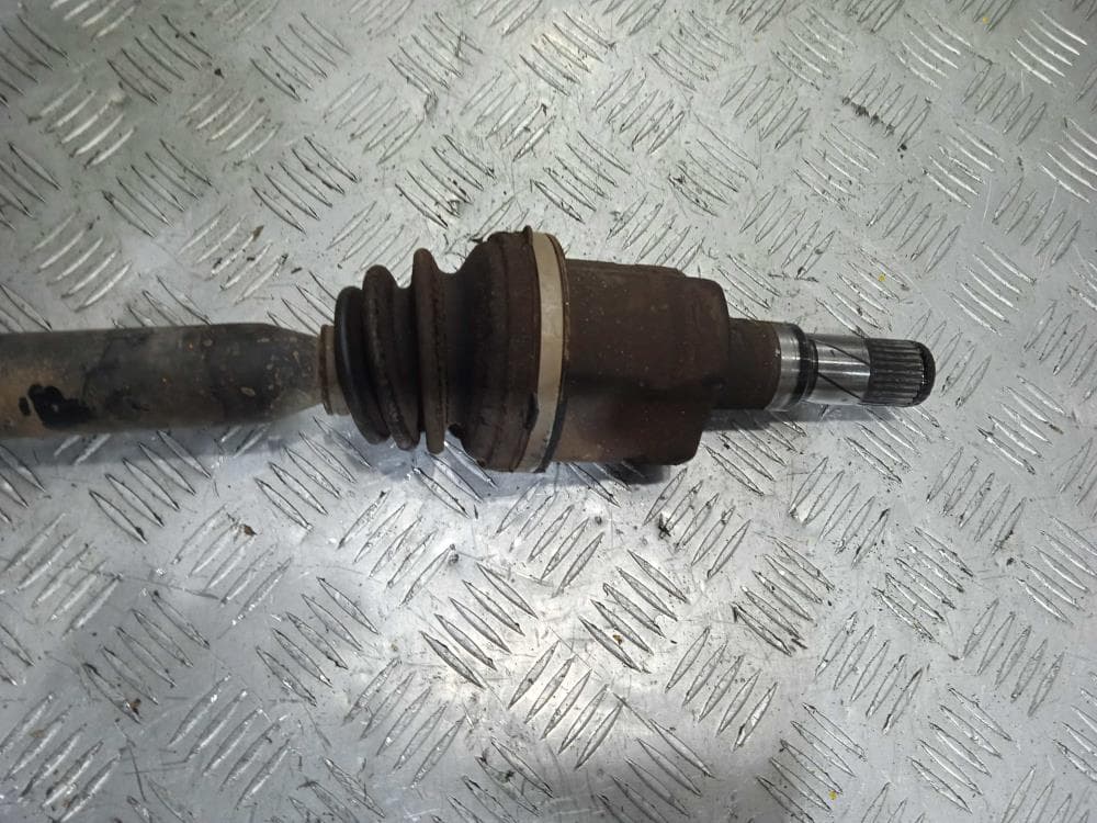 Полуось передняя правая (приводной вал, ШРУС) к Opel Corsa D (06-11)